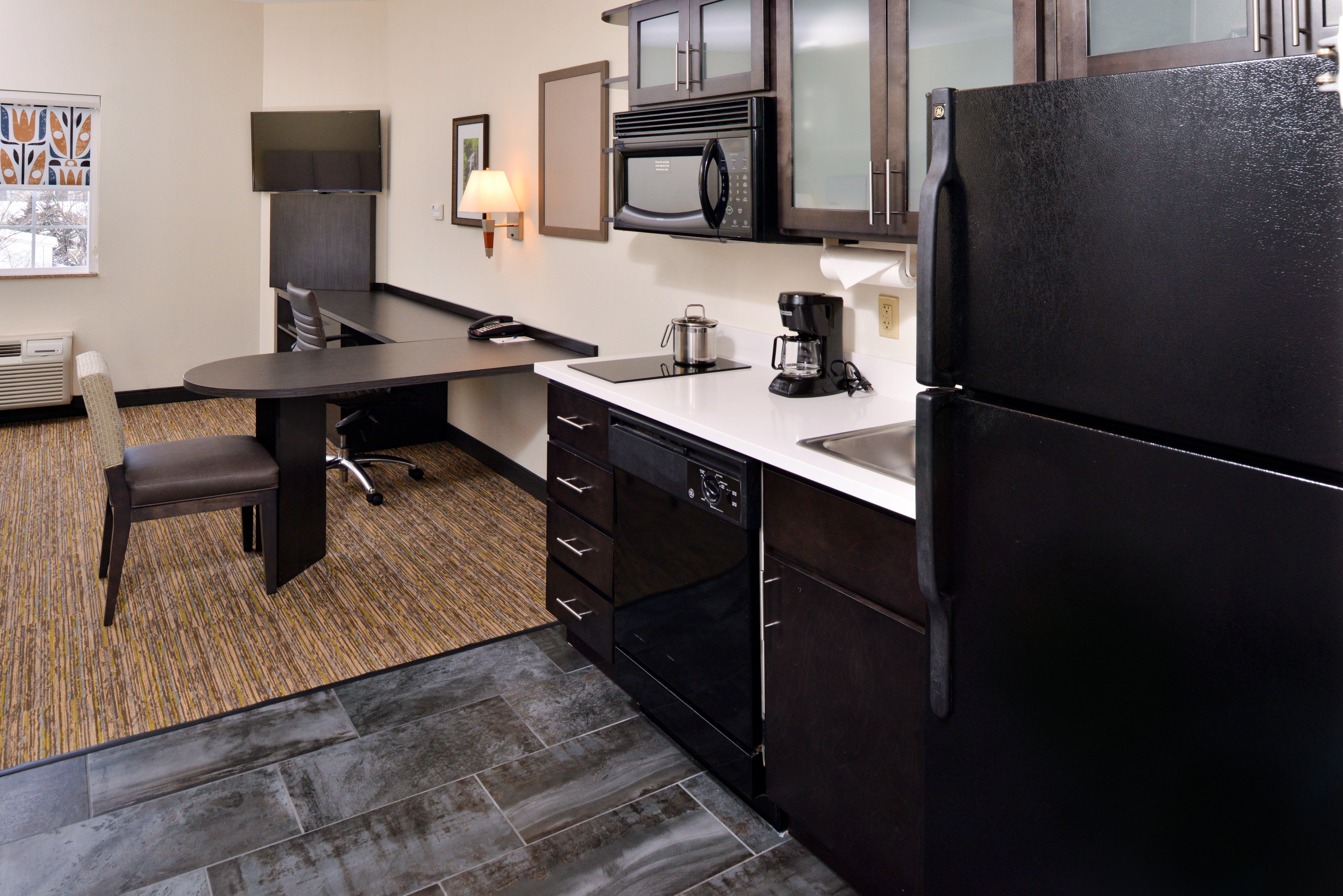 Candlewood Suites Winchester By Ihg Bagian luar foto