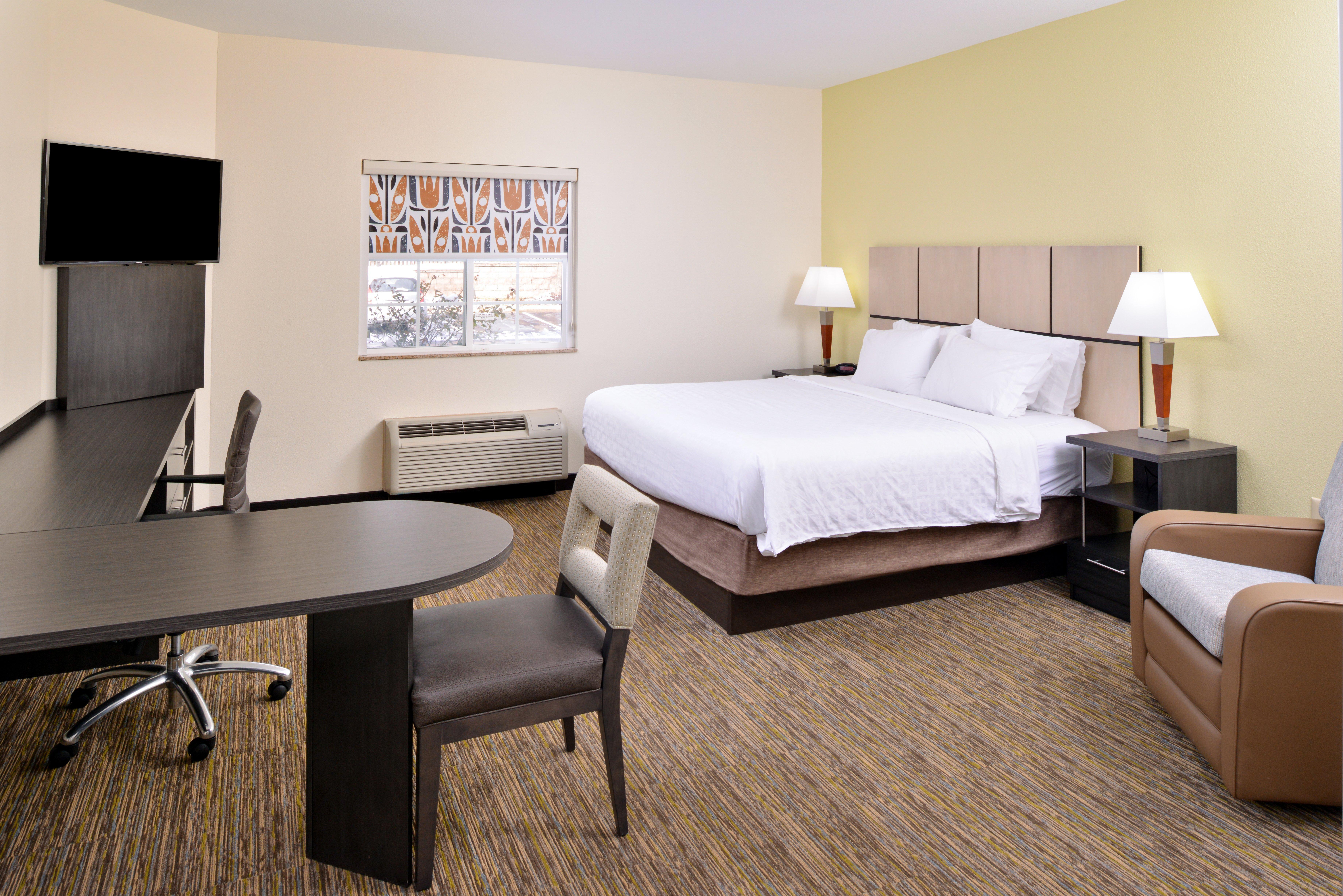 Candlewood Suites Winchester By Ihg Bagian luar foto