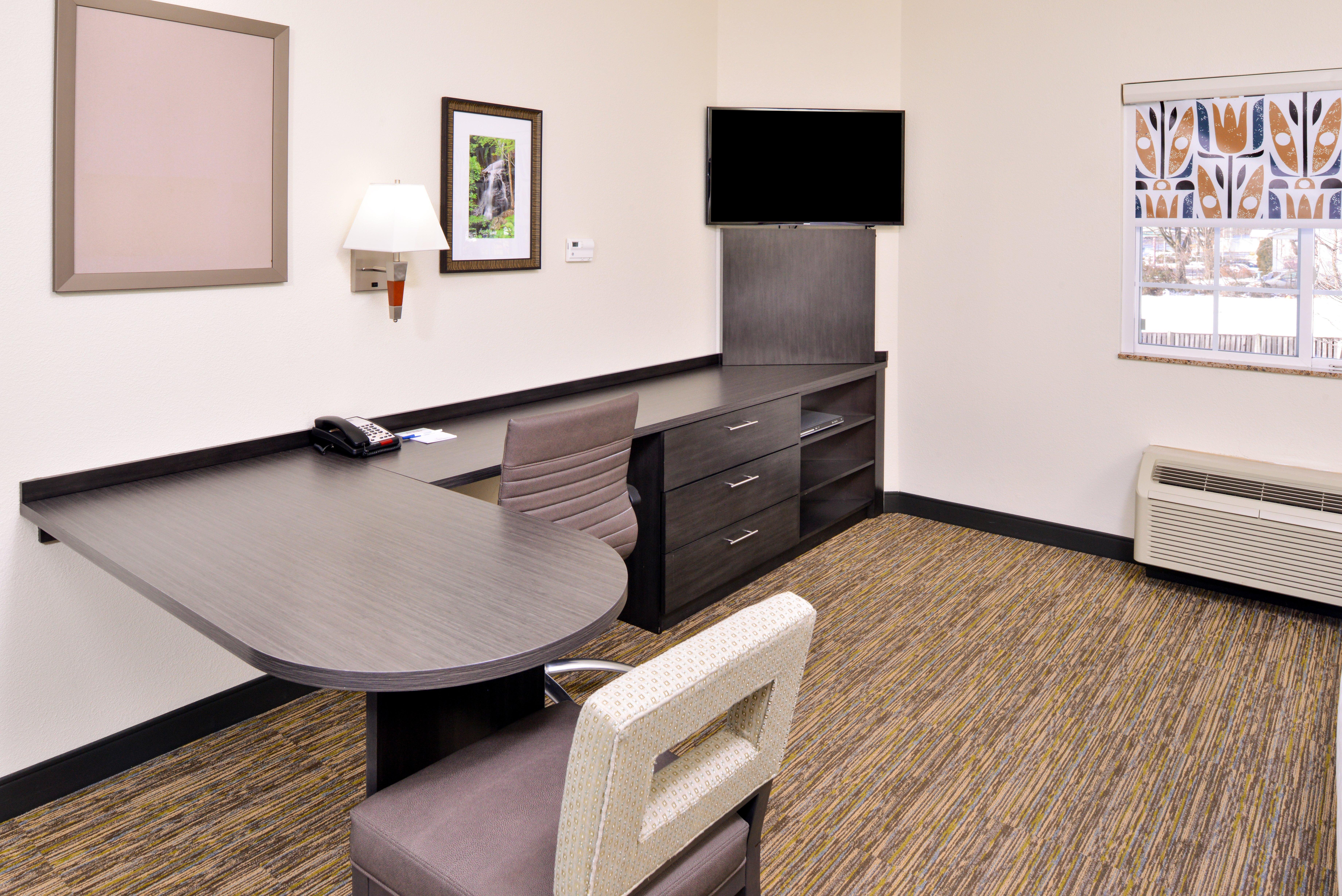 Candlewood Suites Winchester By Ihg Bagian luar foto