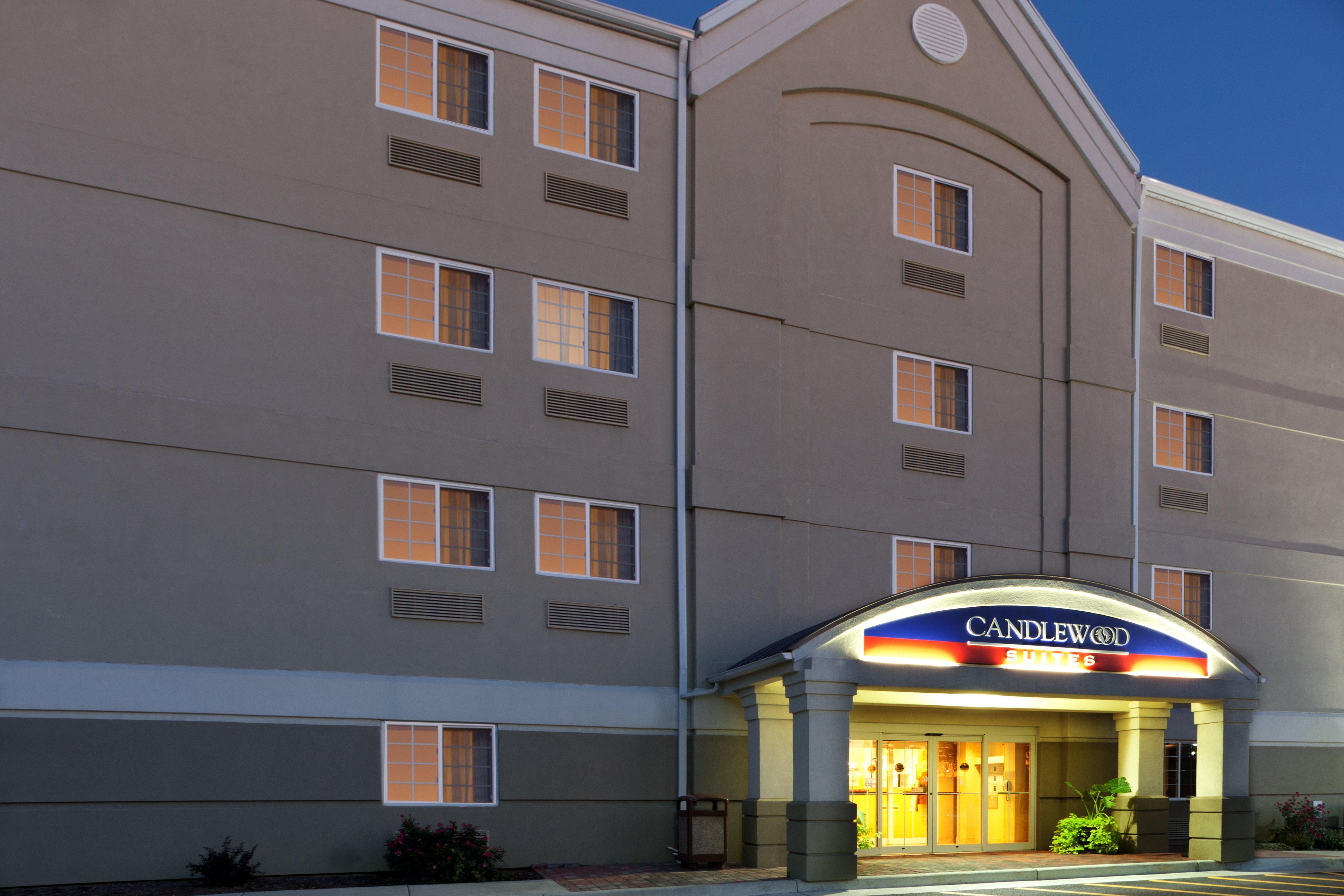 Candlewood Suites Winchester By Ihg Bagian luar foto