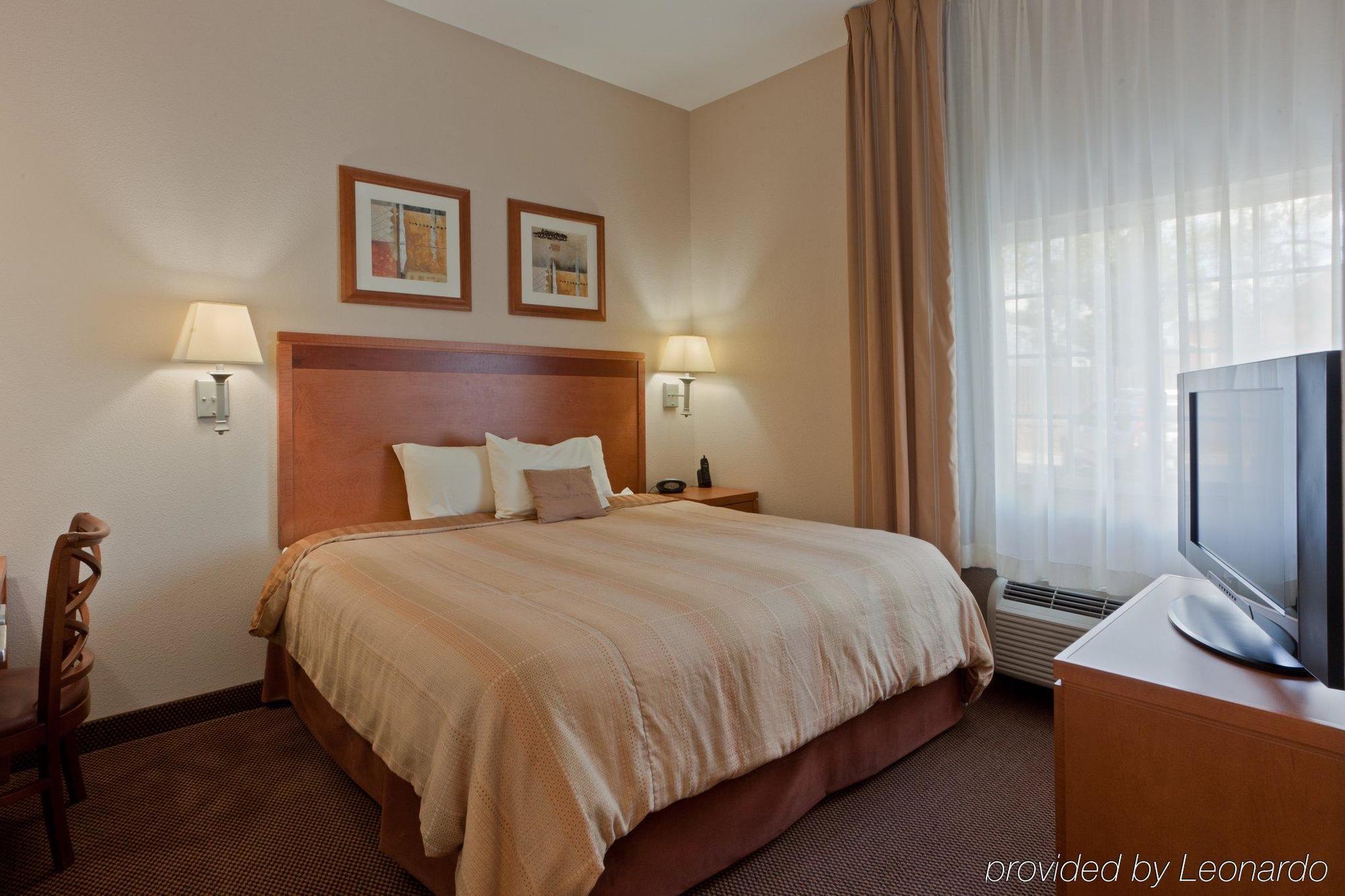 Candlewood Suites Winchester By Ihg Ruang foto
